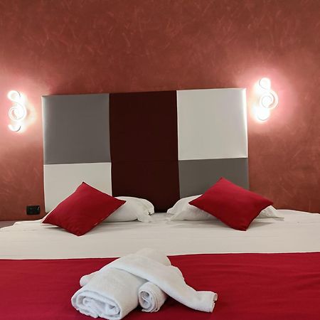 Hotel House 4 Mori Roma Esterno foto