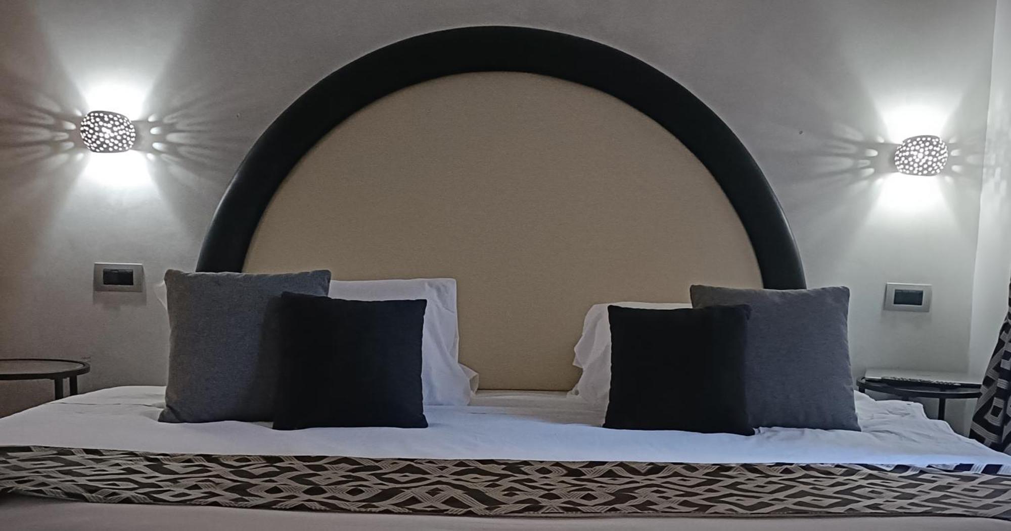 Hotel House 4 Mori Roma Esterno foto