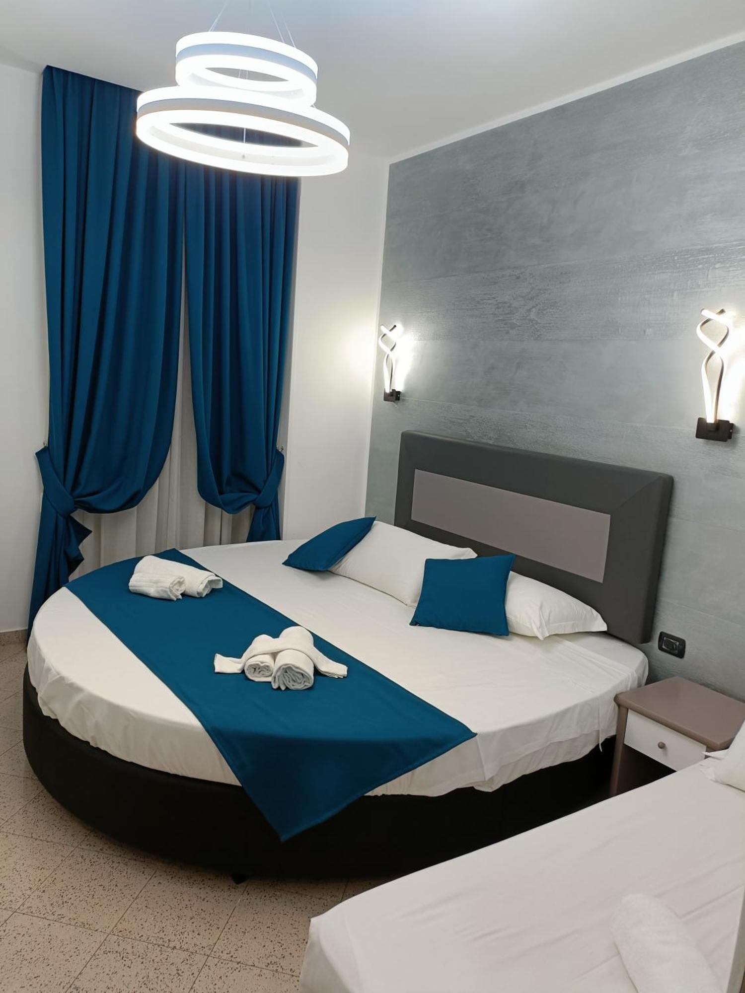 Hotel House 4 Mori Roma Esterno foto